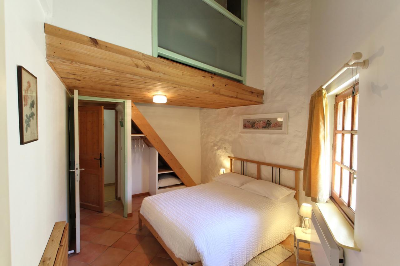 Chambre D'Hotes L'Ammonite Saint-Maurice-Navacelles Exterior foto