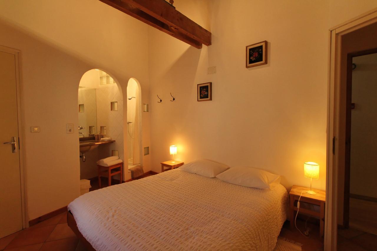 Chambre D'Hotes L'Ammonite Saint-Maurice-Navacelles Exterior foto